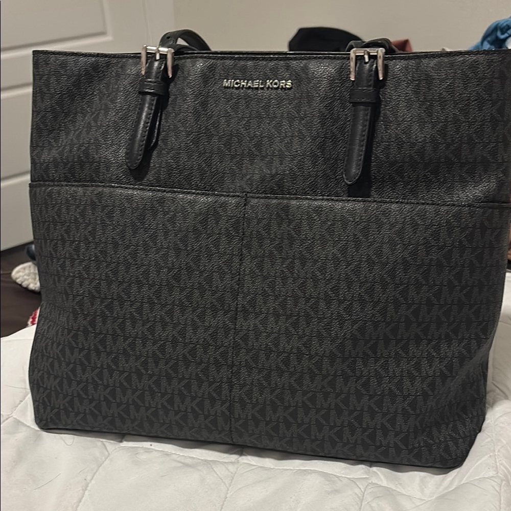 Michael Kors Charcoal Signature Tote